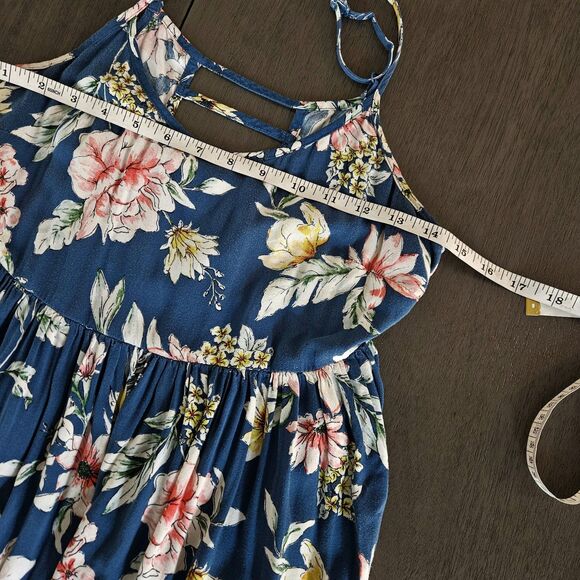 Band Of Gypsies Blue Floral Tiered Maxi Dress XS Boho Spaghetti Straps Festival - Picture 4 of 8